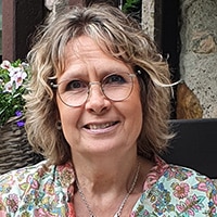 Eva Jönsson - Certifierad Helhetsterapeut