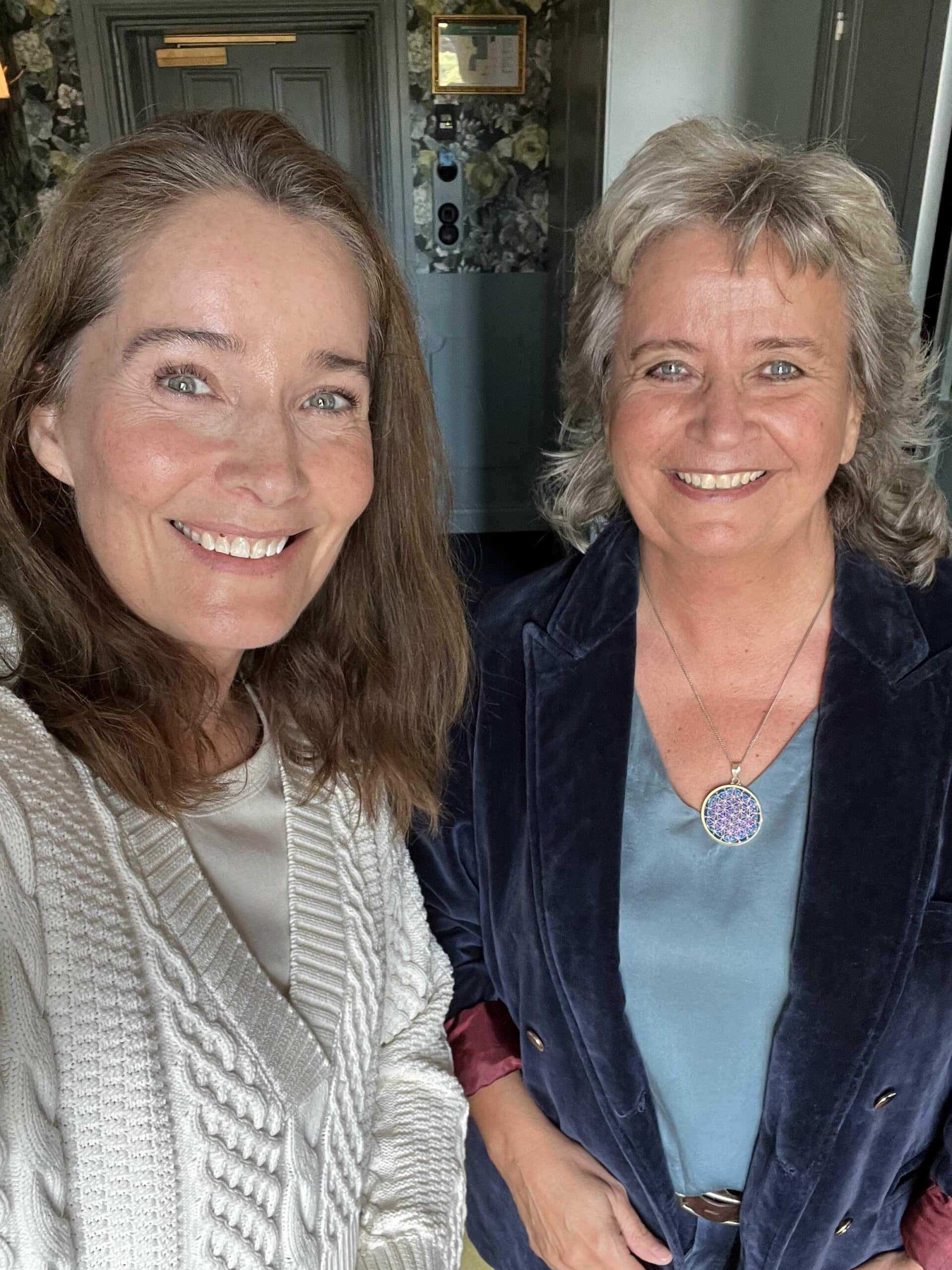 Podden Så in i Själen med Agneta Sjödin och Susanne Jönsson